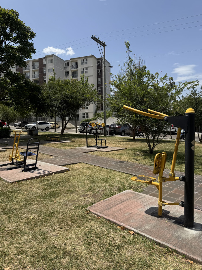 Vendo Apartamento en Edificio Entre Valles Villa Nueva - Miniatura 25