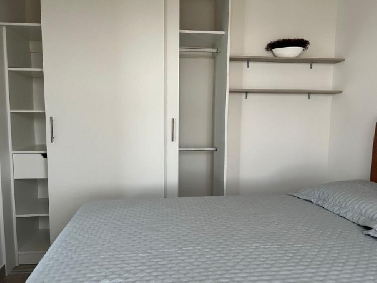 APARTAMENTO AMUEBLADO EN RENTA EN ZONA 10 — foto 2