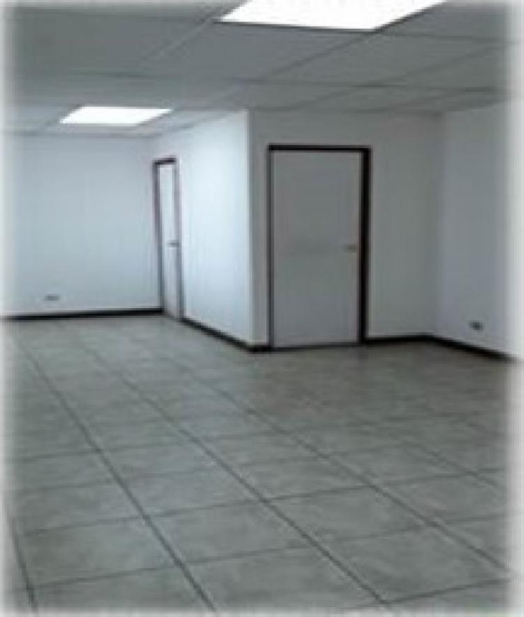 OFICINA EN ALQUILER ZONA 13 CIUDAD GUATEMALA - Image 4