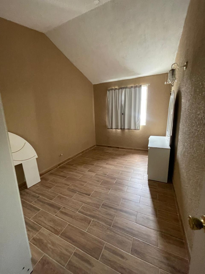 CASA EN #VENTA EN PLANES DE BARCENAS — foto 3