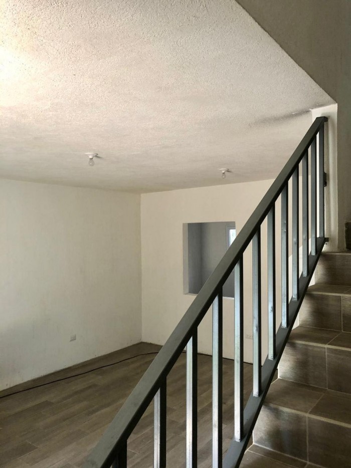 VENDO CASA EN ZONA 3 DE BARCENAS — foto 2