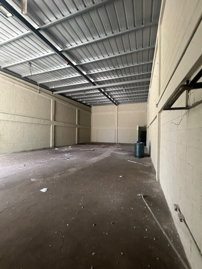 Nave Industrial en Alquiler Isabel Aguiar Herrera SDOE - 3