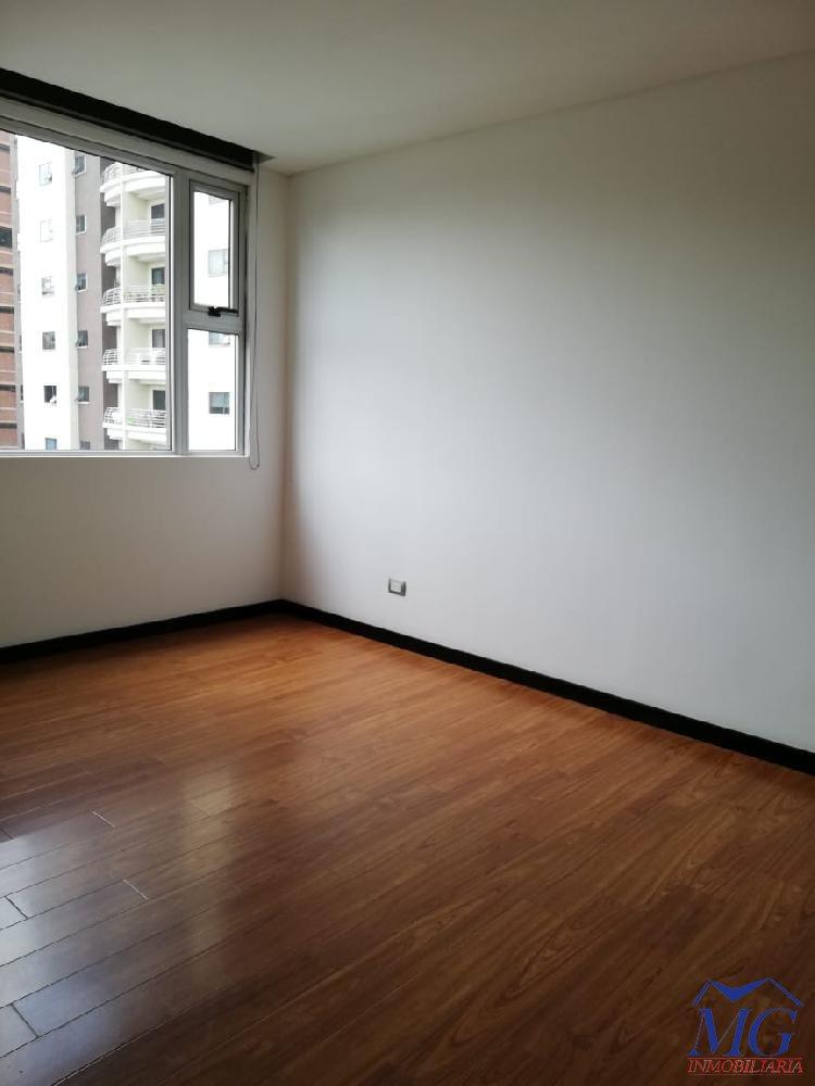VENTA/RENTA Apartamento Torre 14, Zona 14