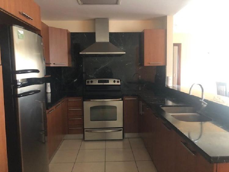 RENTO APARTAMENTO AMUEBLADO Y EQUIPADO EN ZONA 14. — foto 12