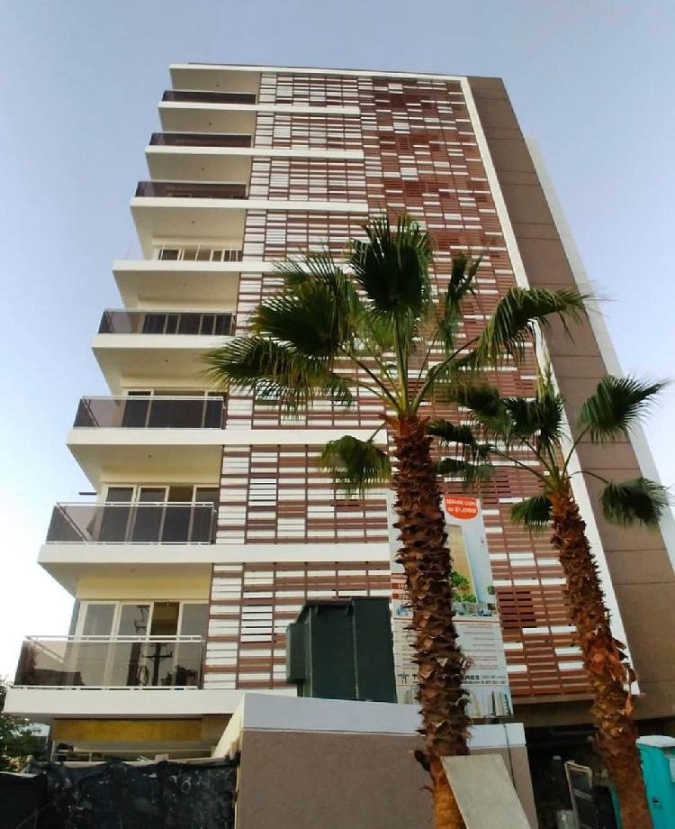 DE LA TORRE LUXURY