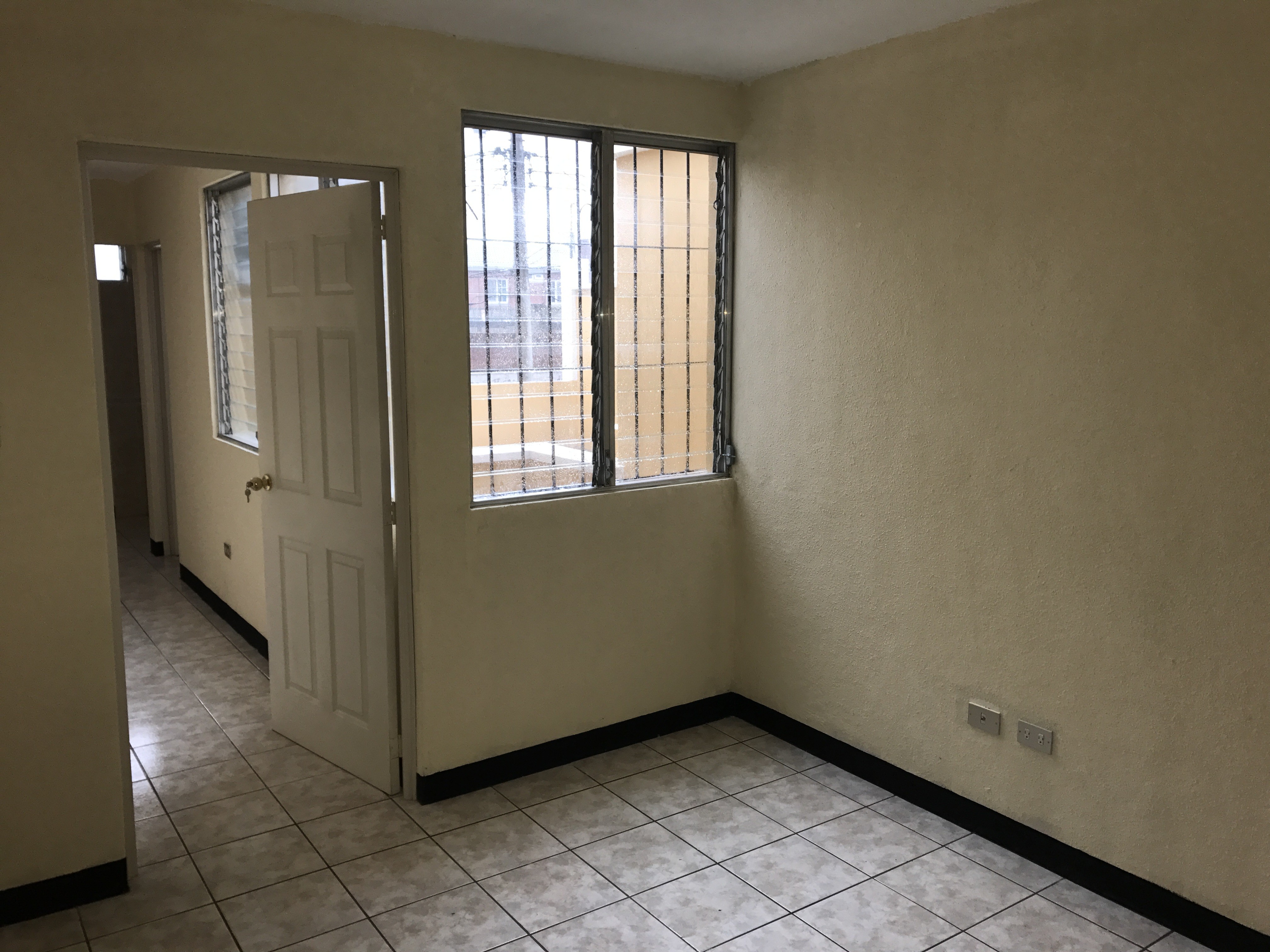 Rento casa 2 niveles, condominio Residencial - 10