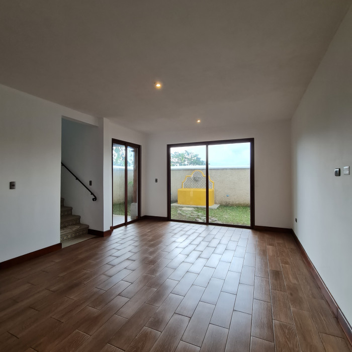 Exclusiva Casa en Venta en La Antigua Guatemala - Miniatura 14