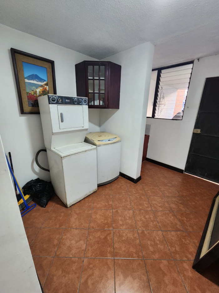 Casa en VENTA Zona 11, Sector Las Charcas. - Miniatura 13