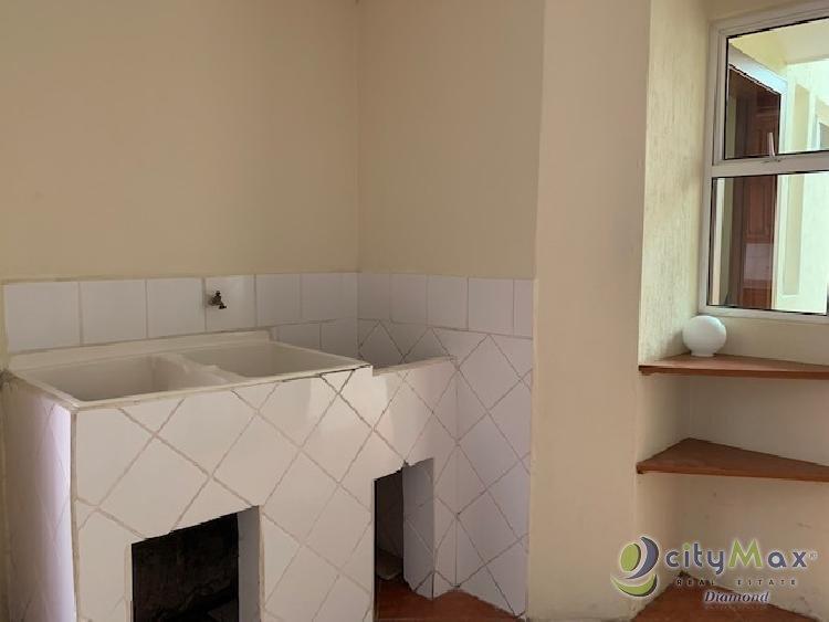 Casa en venta en condominio zona 16 entorno Montesano - Image 5