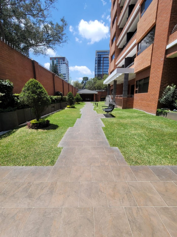 Apartamento en RENTA, zona 10 — foto 4