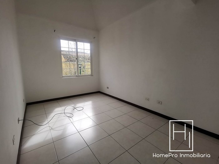 HomePro Inmobiliaria renta casa, Carretera a Fraijanes. — foto 11