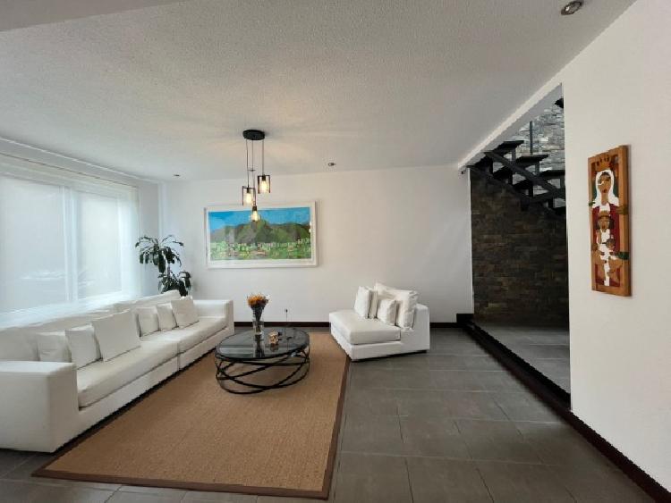 Casa en Venta Ensenada de San Isidro, Zona 16