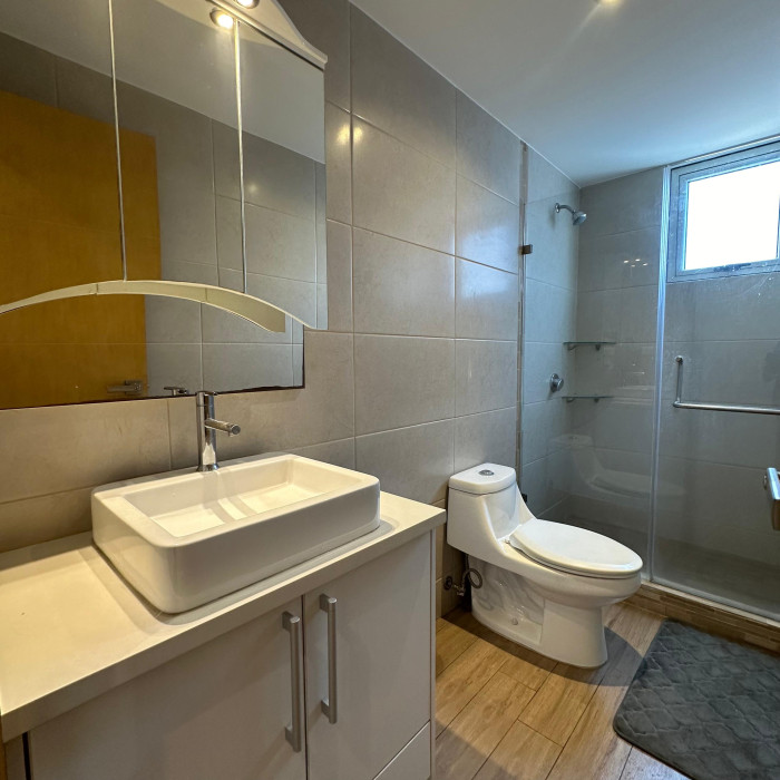 Apartamento de 2 habitaciones en venta zona 10 CityHaus — foto 4