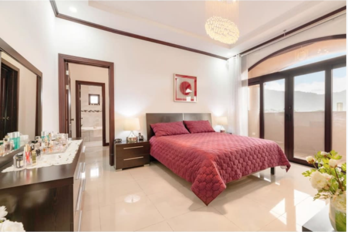 Casa de Lujo en Condominio Roble Sabana - 8