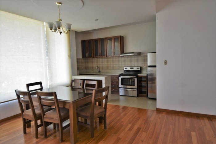 Rento hermoso apartamento en zona 15