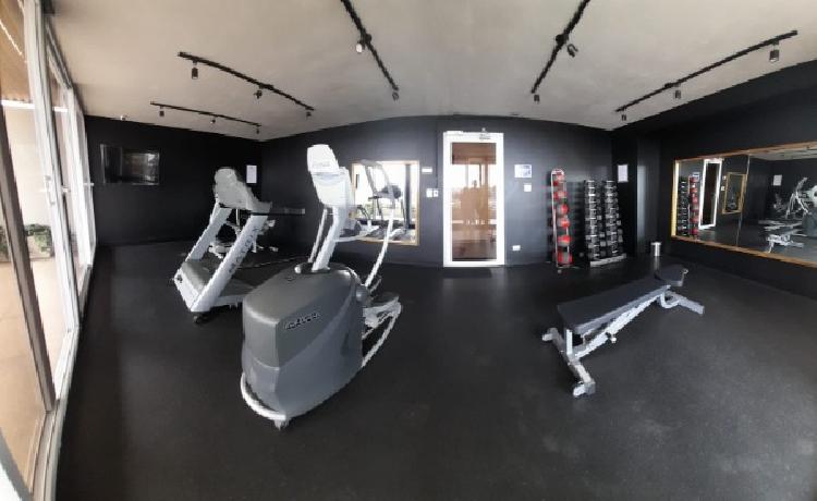 APARTAMENTO EN RENTA EN EDIFICIO ROQUE, ZONA 2