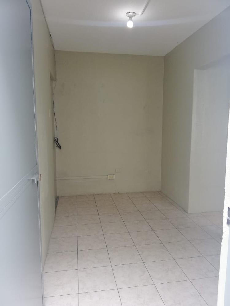CASA EN RENTA EN ZONA 15 IDEAL PARA OFICINA — foto 3