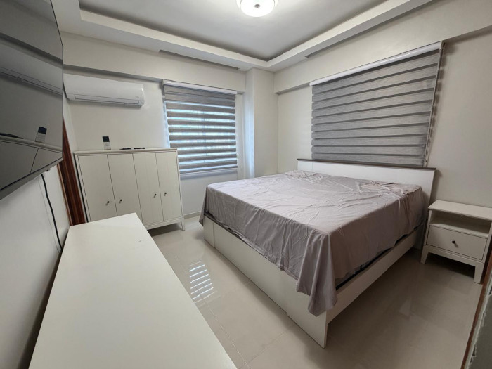 Apartamento en Renta Amueblado en Evaristo Morales Santo Domingo - 8