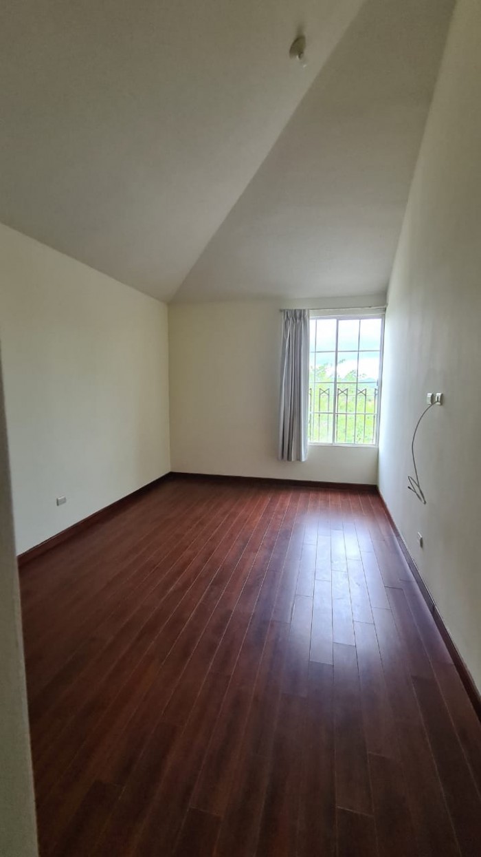 VENDO CASA CONDOMINIO ALCAZAR DE SANTA AMELIA ZONA 16 — foto 7