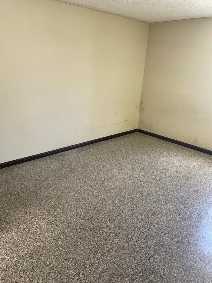 Casa en RENTA, San Jorge zona 11 - Miniatura 21