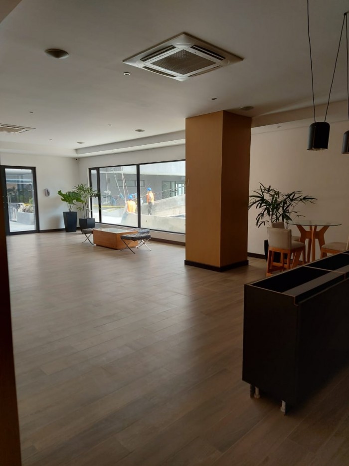 Venta de apartamento casi nuevo en Parque 15, zona 15. - Miniatura 16