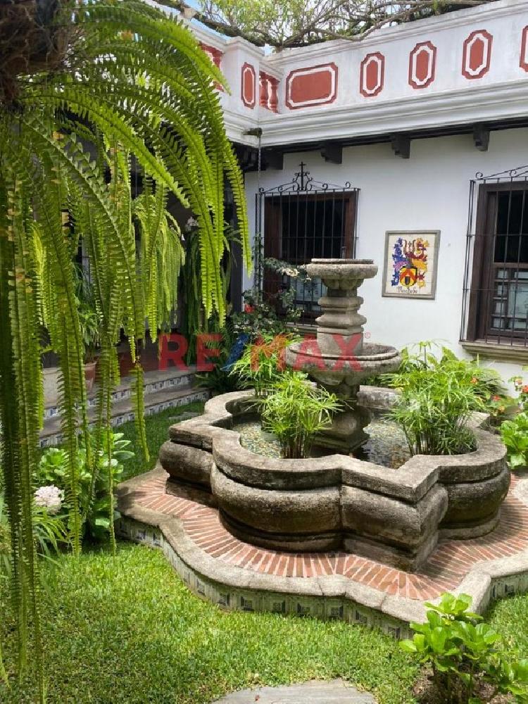 Casa Amueblada en Venta Panorama Antigua Guatemala — foto 8