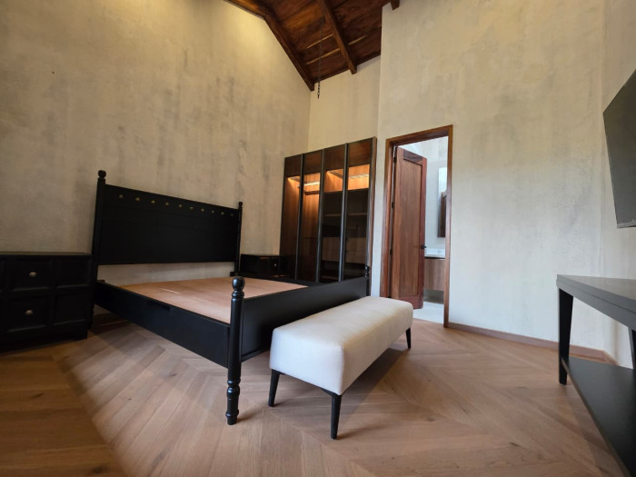 Lujosa Casa en Venta en La Antigua Guatemala - Miniatura 15