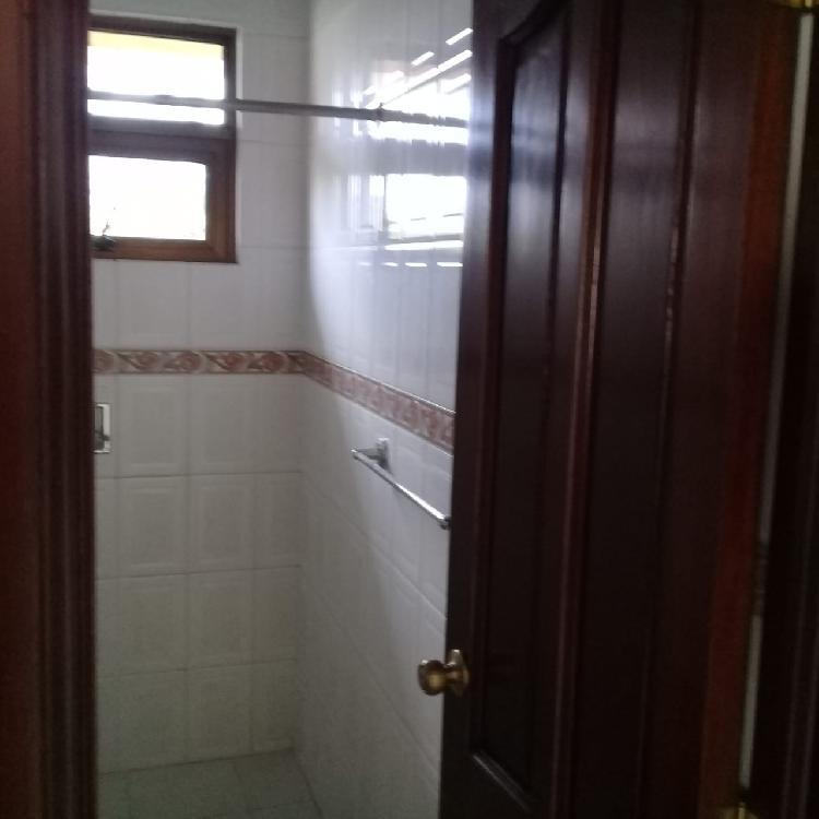Plus Real Estate, renta apartamento en zona 10. — foto 4