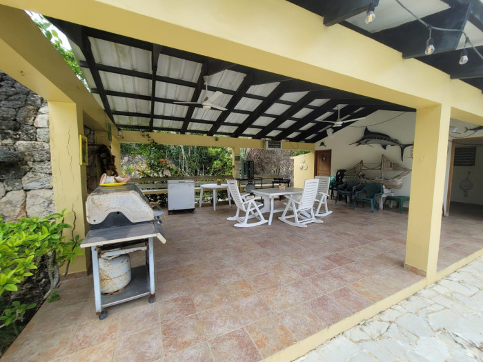 Casa Vacacional en Venta con Piscina en Guayacanes - 8