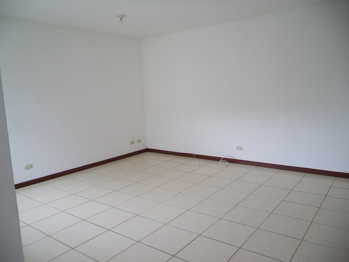 Plus Real Estate renta casa en VHI zona 15 — foto 5