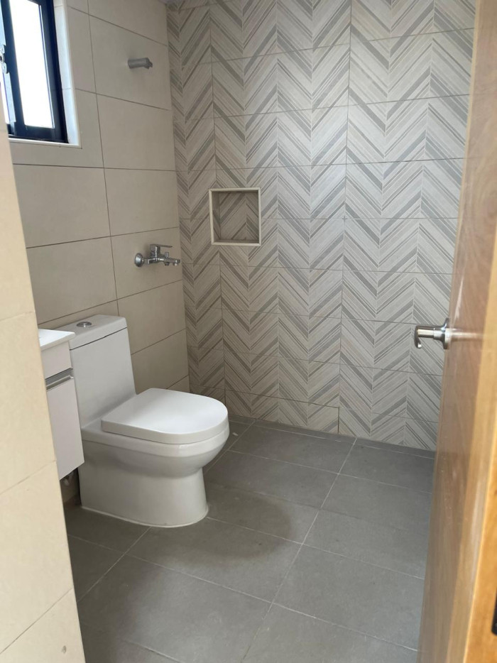 Apartamento en alquiler en Evaristo Morales — foto 8