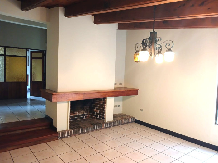 Casa en Venta en Zona 11 - 14
