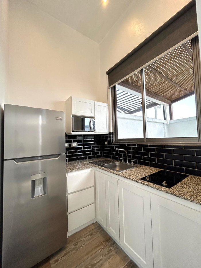 Apartamento amueblado tipo loft en renta en zona 15 VH — foto 2