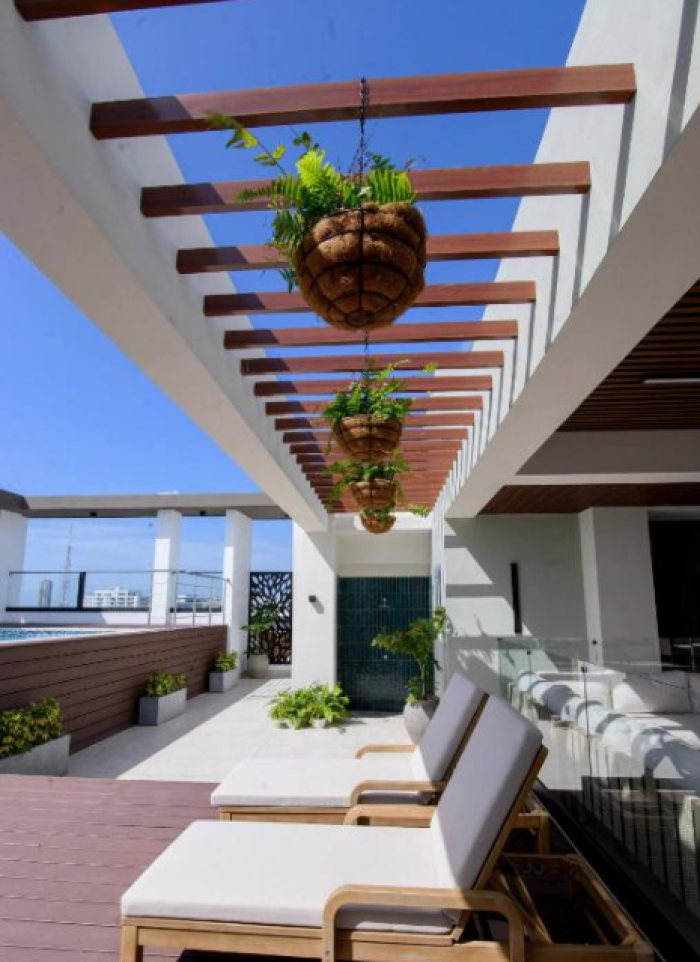 Renta de apartamento nuevo en Evaristo Morales - 3