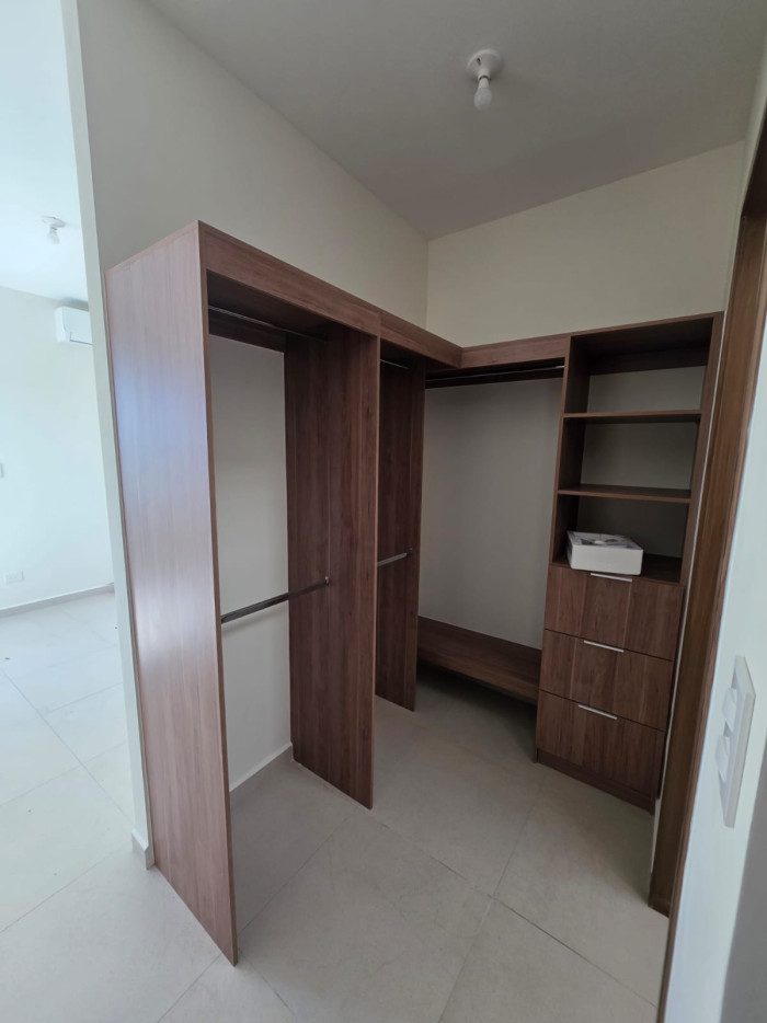 Casa a estrenar en alquiler en Residencial Antibes II - 14
