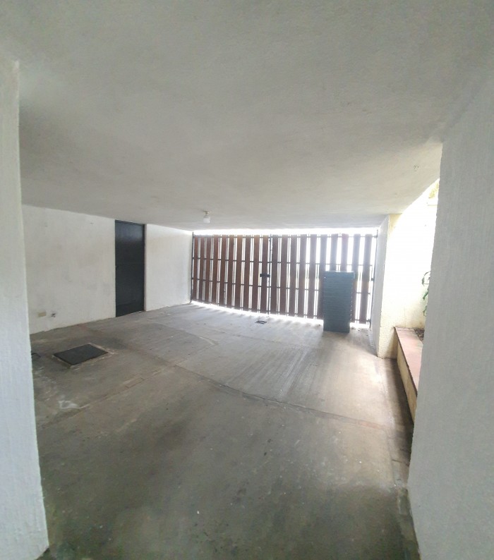 Casa en renta en Zona 15 Guatemala cerca del Pilar - Miniatura 20