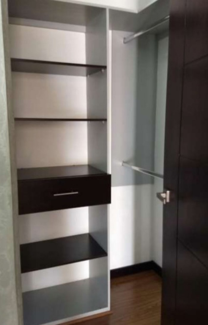 RENTA en Torre 14, Apartmento en Zona 14 - Image 3
