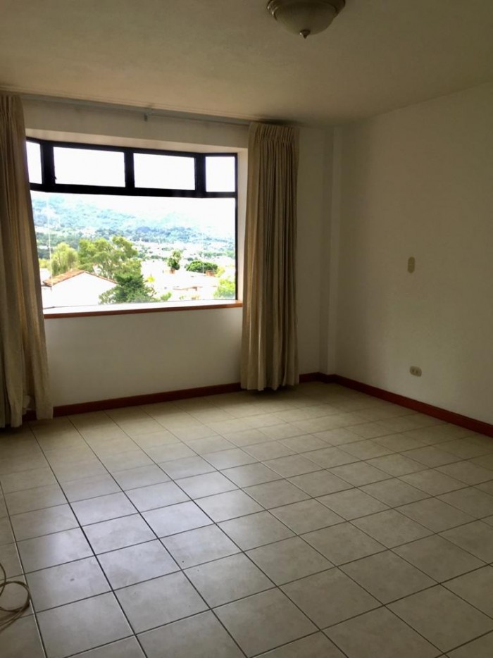 Rento apartamento en zona 13 — foto 5
