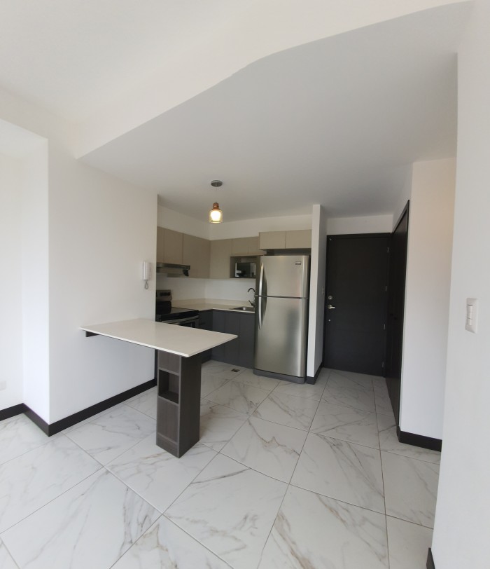 Apartamento en Alquiler Zona 15 Vista Hermosa I - Image 1
