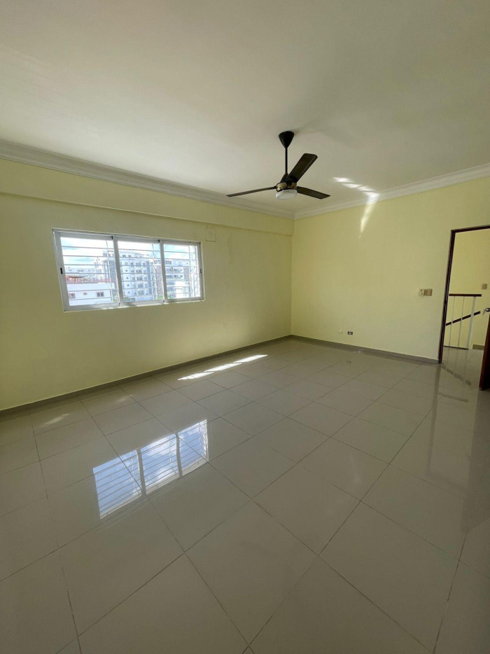 EXCLUSIVO PENTHOUSE EN EL MILLÓN | 300 M² CESAR CANO - 24