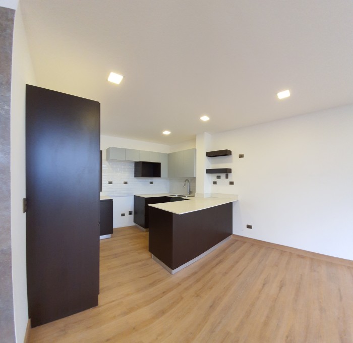 Amplia Casa de 4 habitaciones en Venta Vista hermosa 1 - Miniatura 18