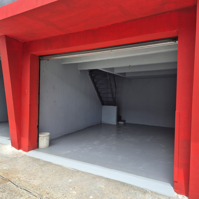 Ofibodega eficiente en Alquiler en la Calzada Roosevelt - Miniatura 2