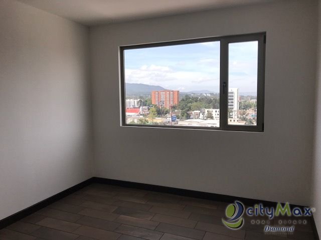 OFERTA! Apartamento en renta en zona 10 - Miniatura 7