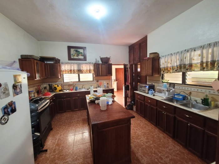 Casa Vacacional en Venta con Piscina en Guayacanes - 14