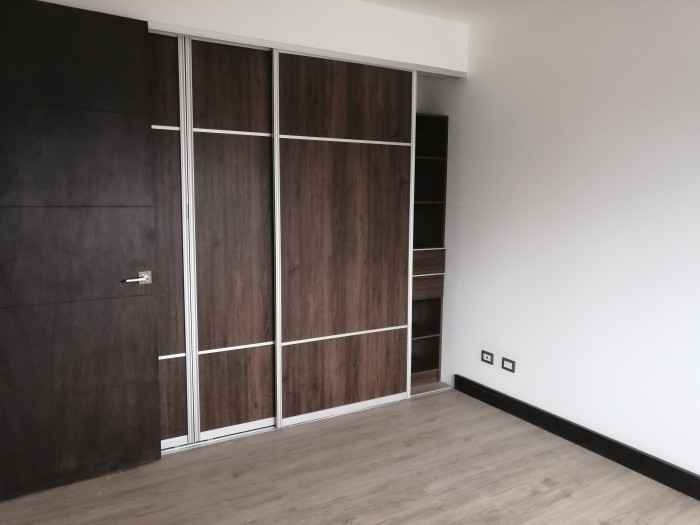 Apartamento en Zona 10 ALQUILER — foto 9