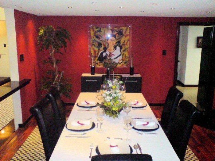 Apartamento amueblado en RENTA y VENTA, zona 14 - Image 1