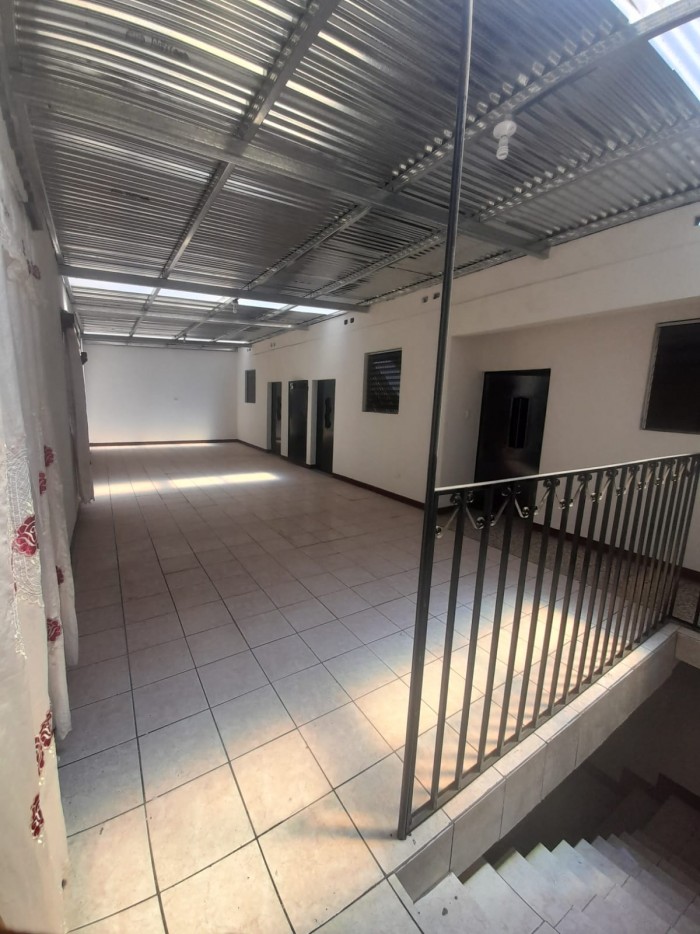 HomePro Inmobiliaria vende casa en Villa Nueva — foto 3