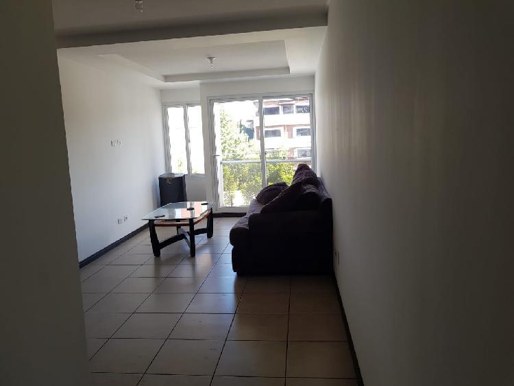 APARTAMENTO EN RENTA, ZONA 13 — foto 11