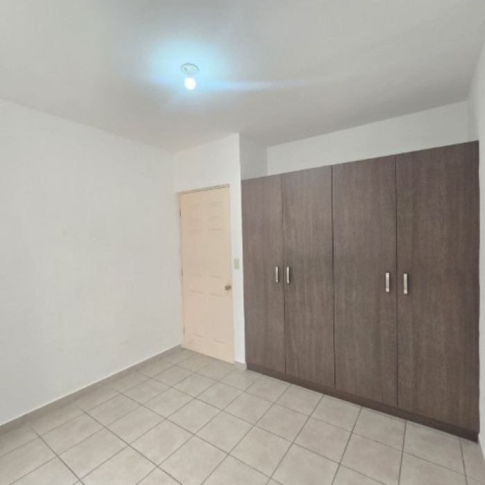 Apartamento en Renta San Cristóbal Zona 8 Mixco - Miniatura 7