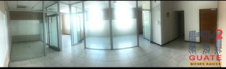 Oficina de 71 m2 de construcción en Renta, Zona 10 — foto 2